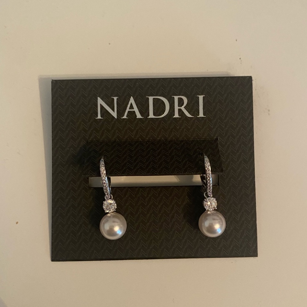 Dangling Pearl earrings